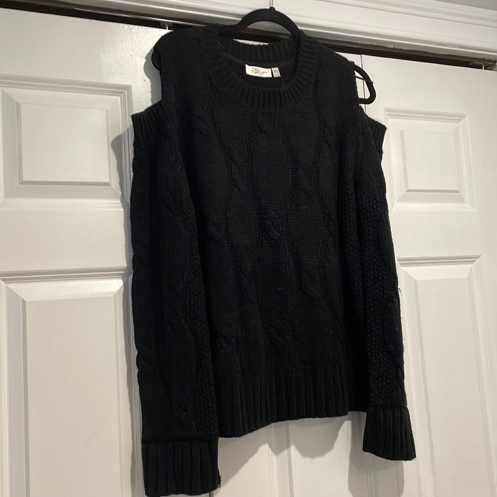 RD Style Black Cold Shoulder Cable Knit Sweater